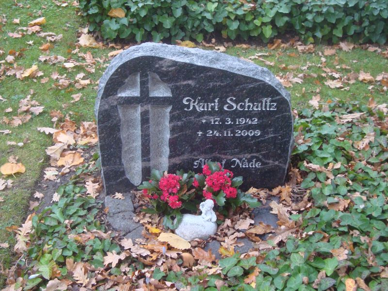 Kurt Schultz.JPG